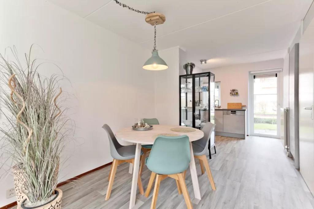 Vakantiehuis Met Luxe Tuin Dichtbij Het Strand Kamperland Eksteriør billede